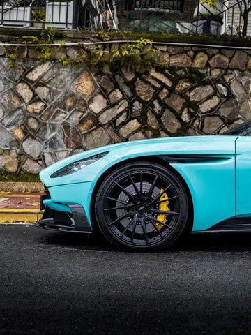 Aston Martin DB11 V8 V12 2017 2018 2019 2020 2021 2022 2023 with Aftermarket Parts - Lower & Upper Lip Carbon Fiber from Ventus Veloce